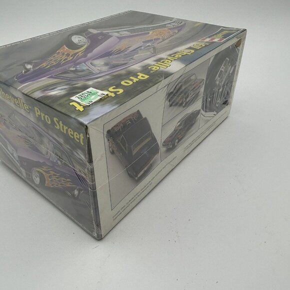 Revell 1967 '67 Chevelle Pro Street 85-2870 1/25 Scale Model Kit 2005 Sealed - Picture 5 of 7